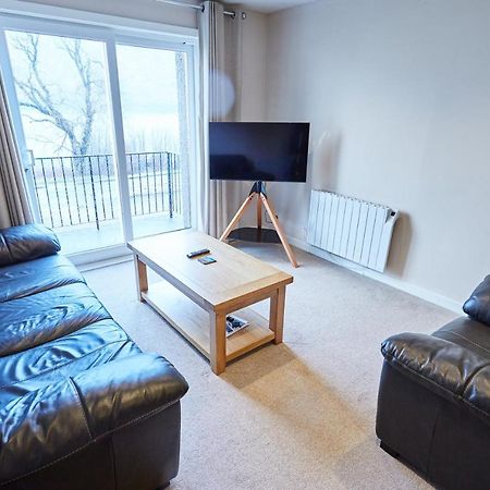 פורט ויליאם Etive, Beautiful Lochside Apartment With Balcony מראה חיצוני תמונה